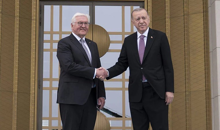 Erdoğan’dan, Almanya Cumhurbaşkanı Steinmeier’a: ‘Naber, how are you?’