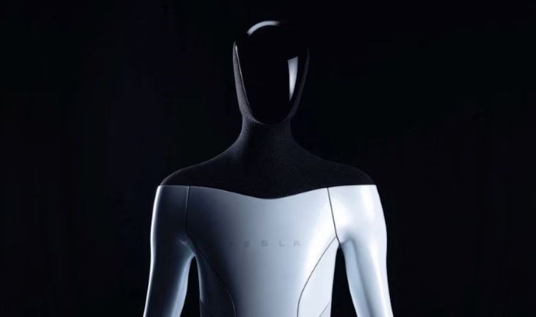 Tesla’nın insansı robotu ne zaman satışa çıkacak?