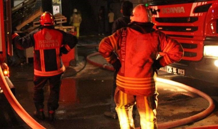 Bağcılar’da gecekondu alev topuna döndü