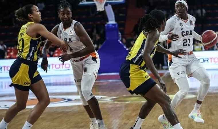 Fenerbahçe Alagöz namağlup şampiyon oldu