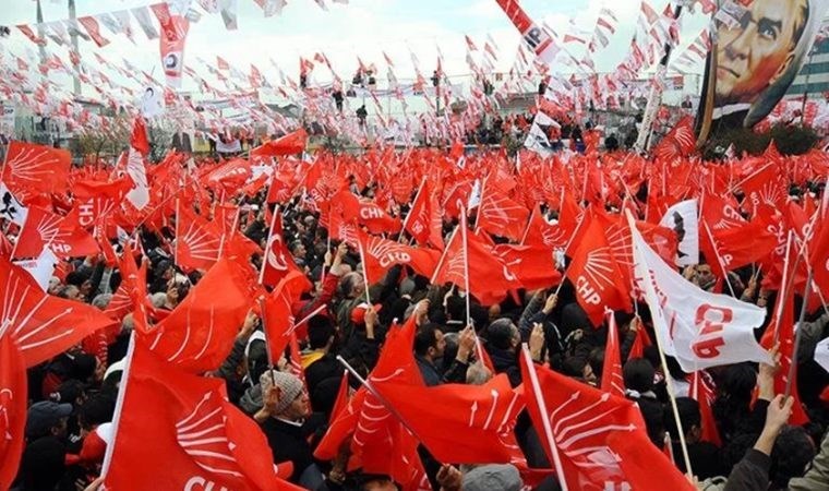 CHP kurmayları partinin yeni dönem iletişim stratejisini anlattı: Sert eleştiri ve iletişim