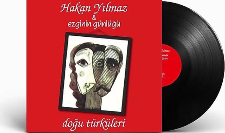 Vitrindeki albümler