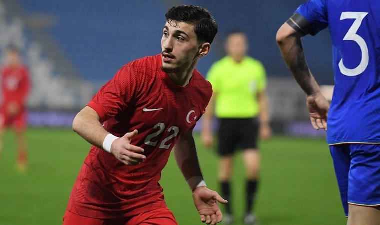 Hasan Arat'tan transfer hamlesi: Genç futbolcunun temsilcisi ile görüştü!