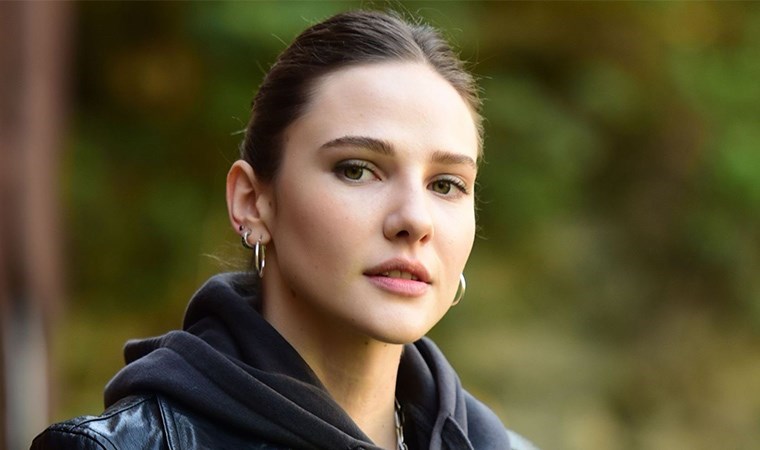 Galatasaray taraftarlarını sinirlendirmişti, Alina Boz’dan açıklama