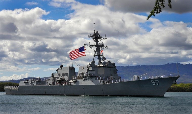 Tayvan Boğazı’nda gerilim: Çin’den açıklama geldi