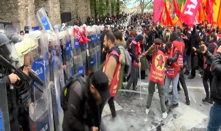 Polisin ‘gazetecileri süpürün’ emrine TGC’den kınama