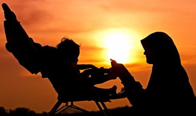 İPA: İstanbullu çalışan annelerin yaşam memnuniyeti 4,4, çalışmayan annelerin 4.6