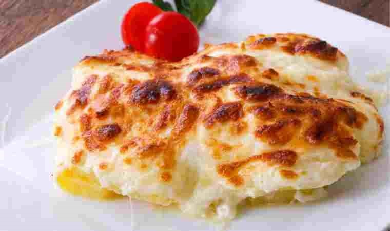 Akşam yemeğine ne pişirsem diye düşünenlere enfes bir seçenek: Patates Graten tarifi…