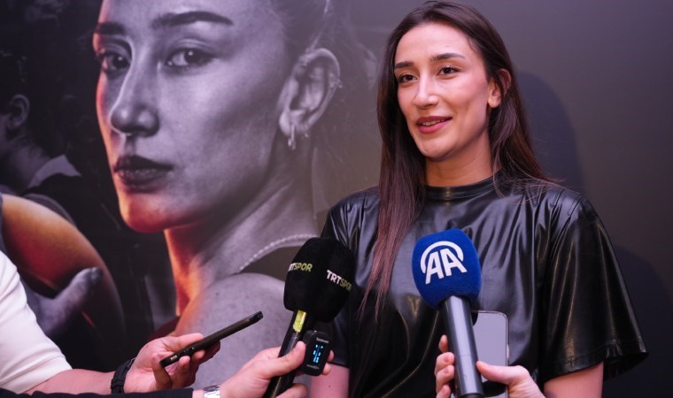 Milli voleybolcu Hande Baladın’ın belgeseli ‘Baladın’ galası yapıldı