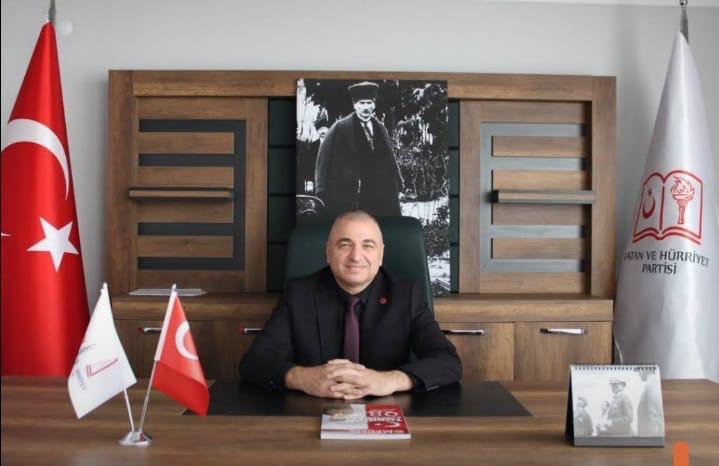 Vatan ve Hürriyet Partisi Genel Başkanı Yalçın DOĞAN’ın Romanında 25 Yaşındaki İstihbaratçıların Destansı Hikayesi