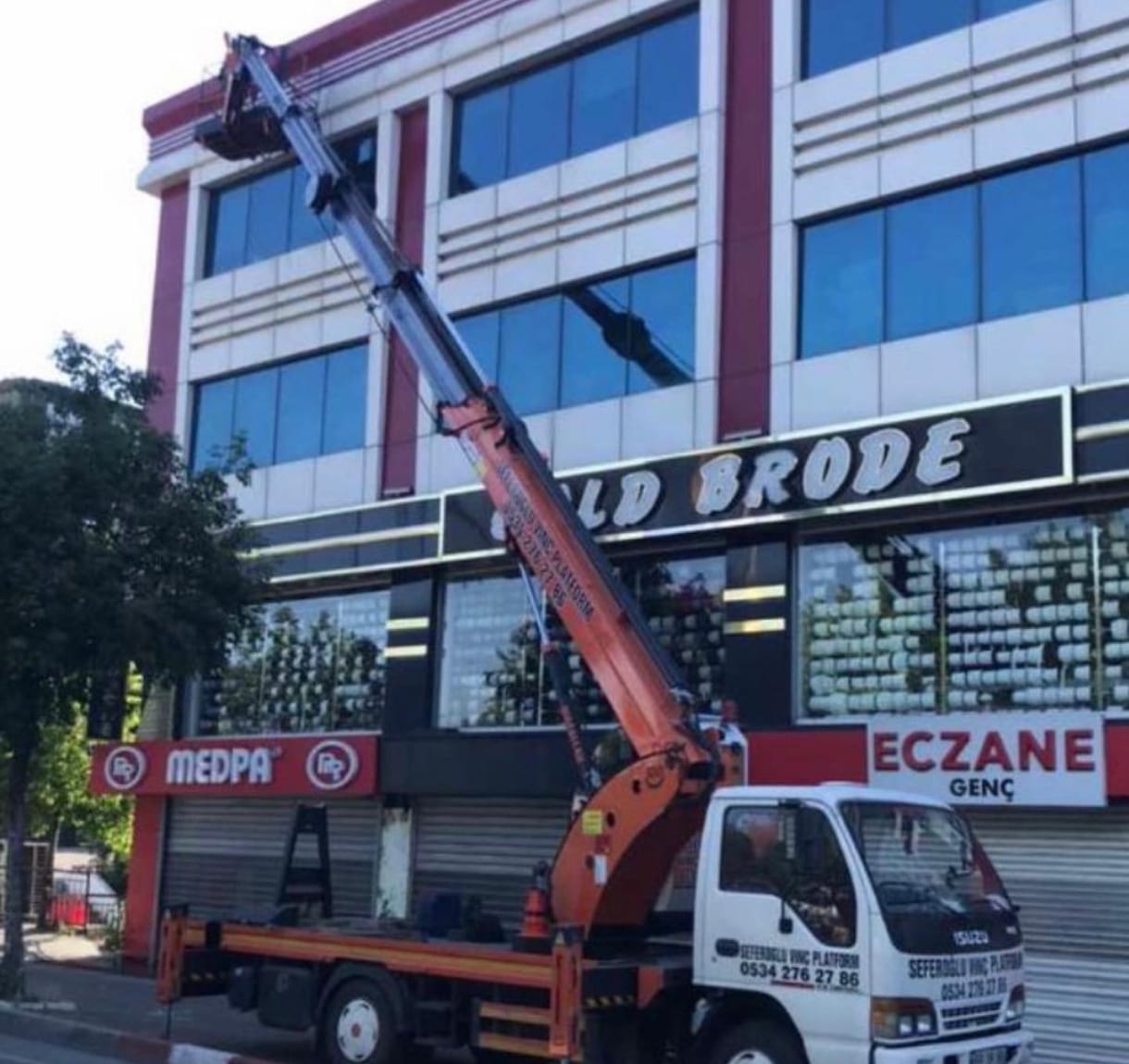 Saral Temizlik ile Koltuk Temizliği: Mobilyalarınızı Yenileyin