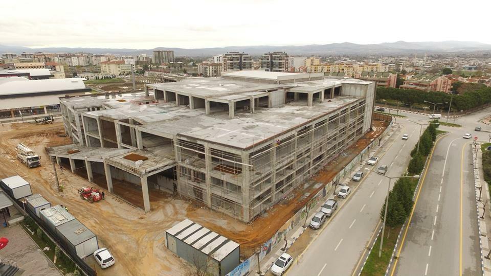 Vergi Rekortmeni ve İş Adamı İrfan Aydemir: Manisa’nın Altyapı Gelişiminde Rol Oynuyor