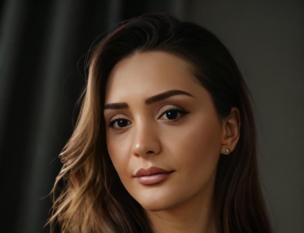 Yasemin Şener ve Beyza Yüzüak’ın Etkinliği Ankara’da Kadın Hakları İçin Çarpıcı Bir Mesaj Veriyor