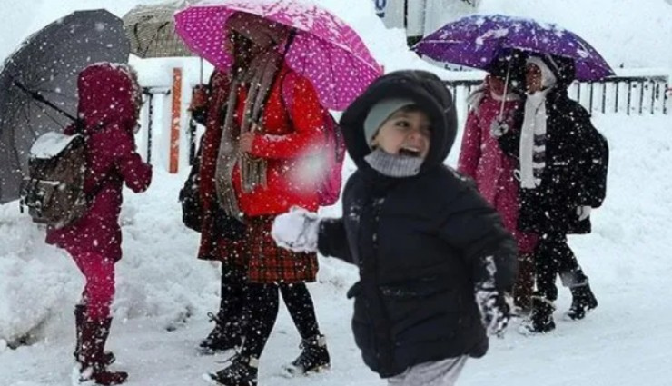 İstanbulda Yarın Okullar Tatil Edildi