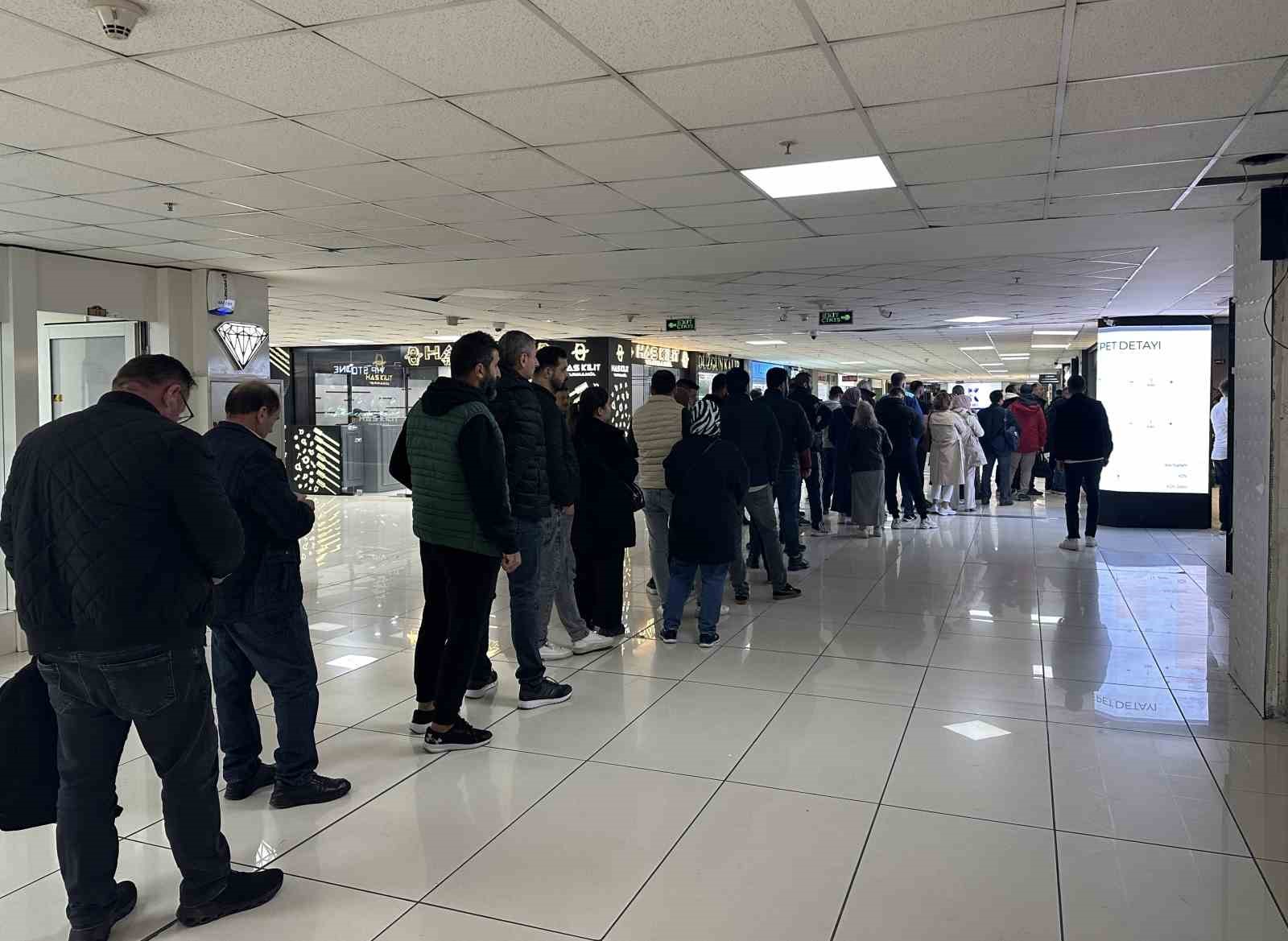 İstanbul’da altın kuyruğu
