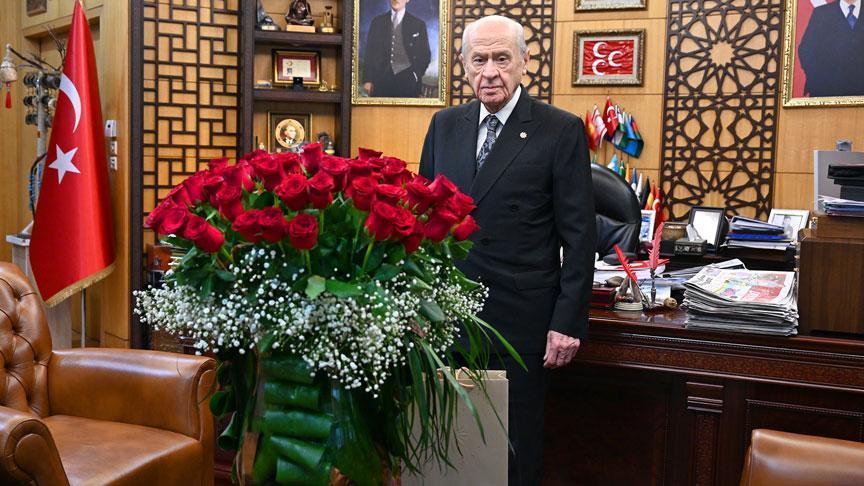 Erdoğan’dan Bahçeli’ye Yeni Yıl Jestı: Çiçek Gönderdi