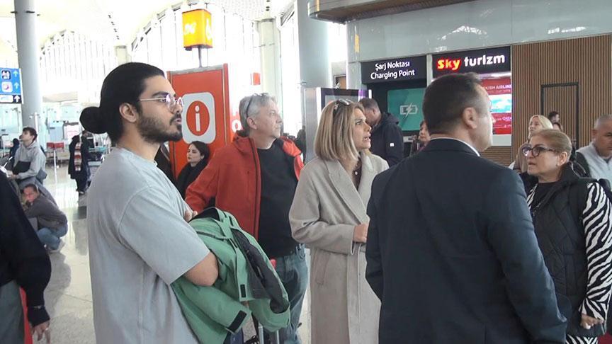 İran Seferinde Belirsizlik: İnternet Kesintisi Yolcuları Endişelendirdi