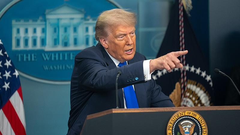 SON DAKİKA: TRUMP’TAN İRAN’A ‘ABLUKA’ RESTİ! “YÜZDE 100 ANLAŞMA OLMADAN DURMAK YOK”