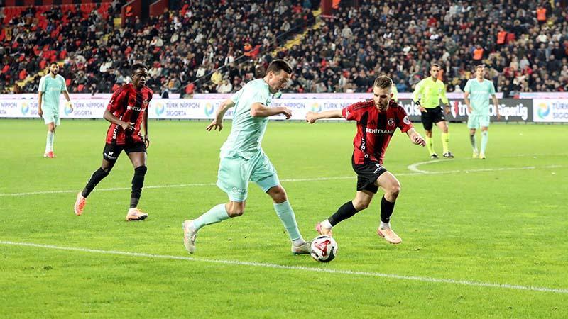 Gaziantep FK’dan Net Galibiyet: Kayserispor’u 3-0 Mağlup Etti