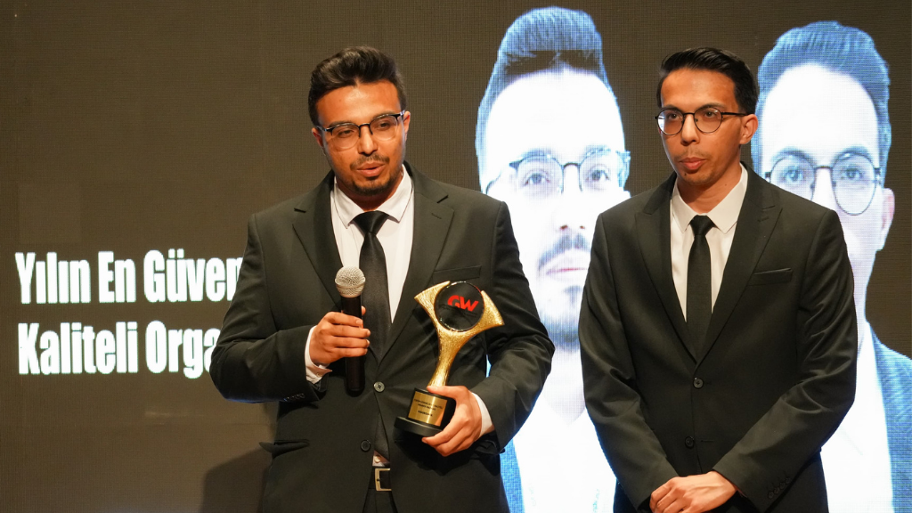 VOGORGANİK’E “YILIN EN GÜVENİLİR VE KALİTELİ ORGANİK MARKASI” ÖDÜLÜ VERİLDİ