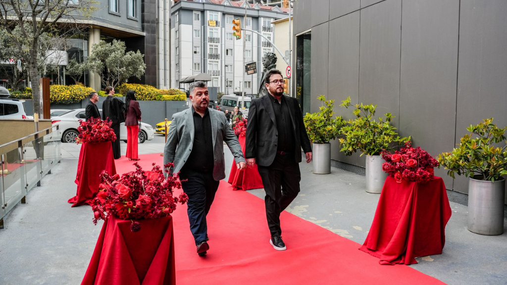 ALTIN ZİRVE GECESİNDE BEMATUR TEKNE ORGANİZASYON’A PRESTİJLİ ÖDÜL