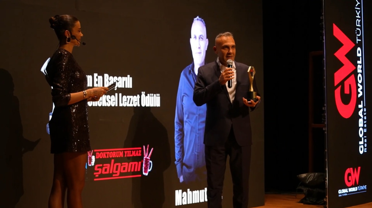 DOKTORUM YILMAZ ŞALGAMI GELENEKSEL LEZZETLERDE YILIN MARKASI SEÇİLDİ