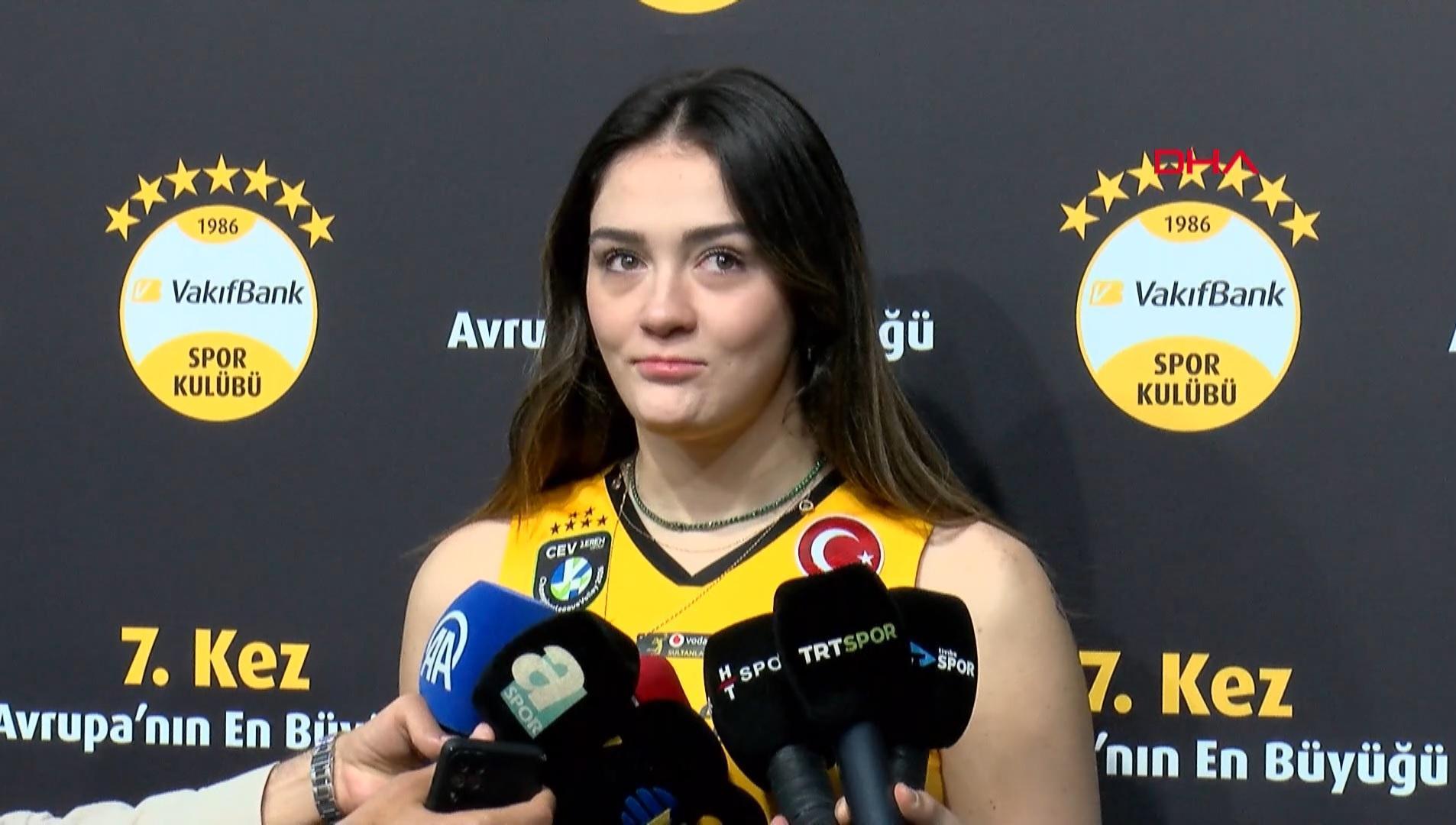 VAKIFBANK’TA DUYGUSAL VEDA: ŞAMPİYONLARIN GURUR GÜNÜ