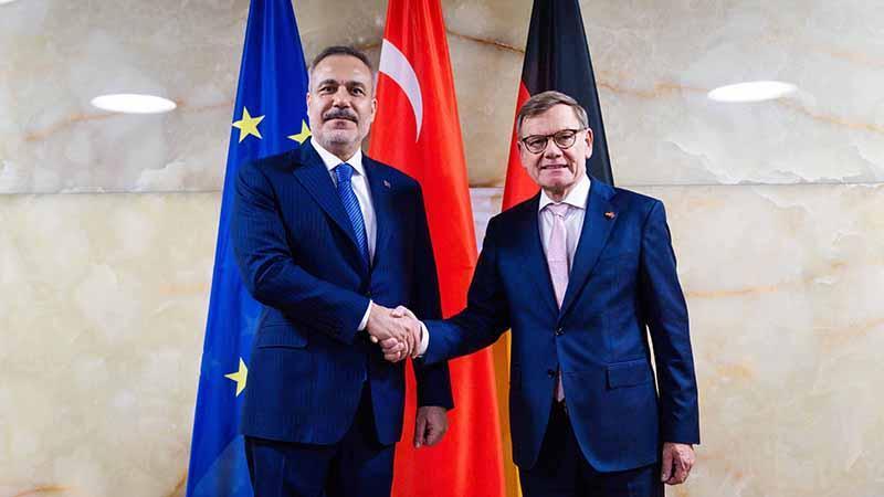 Hakan Fidan Berlin’de Alman Mevkidaşı Wadephul ile Görüştü