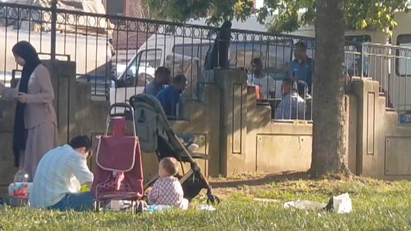 Park Çevresindeki Mangal Yasağına Polis Müdahalesi