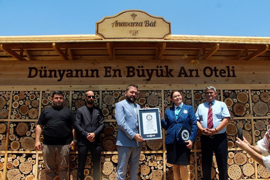 Adana Kozan’da Ekolojik Proje: Arı Oteli Dünya Rekoru Kırdı