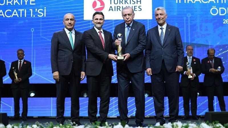 THY, “İhracatın Şampiyonları” Töreninde Ödül Aldı