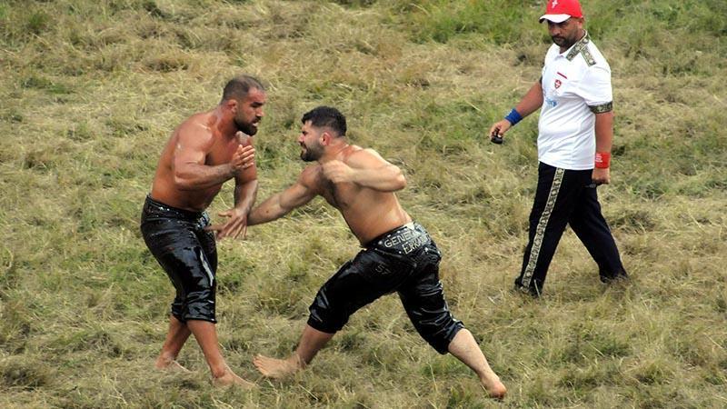 Erkan Taş, Kırkpınar’da başpehlivan oldu