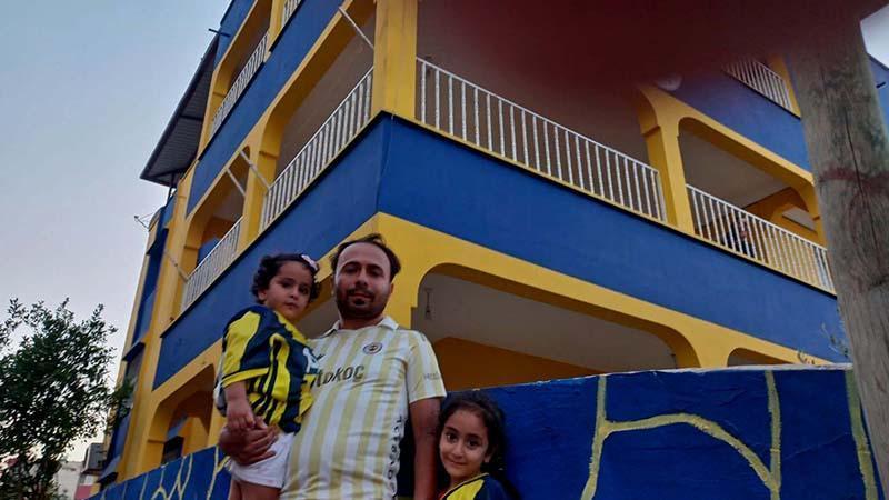 Reyhanlı’da “Sarı-Lacivert” Sevda: Apartmanı Kulüp Binasına Çevirdiler!