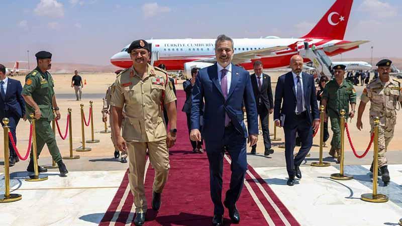 Hakan Fidan Libya’da: Bingazi’de Hafter ve üst düzey yetkililerle görüştü