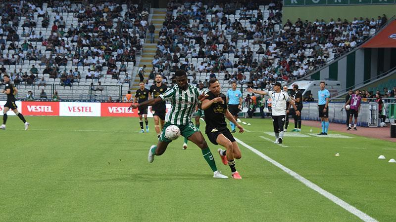 Rizespor son dakikada güldü: Konyaspor’u penaltıyla geçti