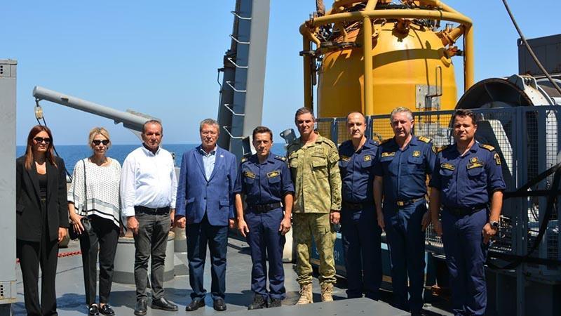 Üstel ve Ataoğlu, Girne açıklarındaki arama kurtarma çalışmalarını TCG Alemdar’dan takip etti