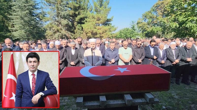 İhsan Ayrancı Amasya’da Defnedildi: Cenazesine Protokol ve Vatandaşlar Katıldı
