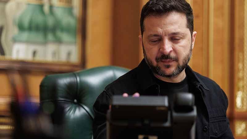 Zelenskiy: Rus saldırılarında 28 trafo merkezi hasar gördü
